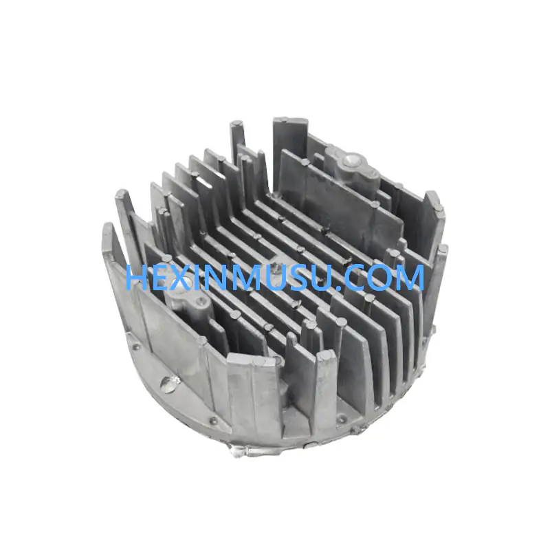 Stage spotlight radiator housing