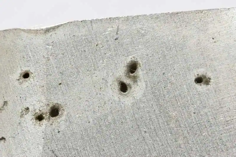 Quanti tipi di corrosione dell'alluminio esistono? 